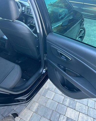 Seat Leon cena 55900 przebieg: 186238, rok produkcji 2015 z Warszawa małe 352
